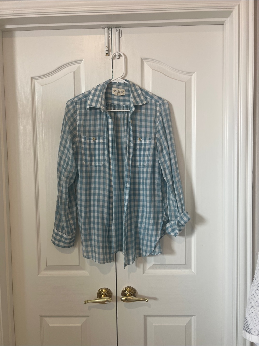 Light Blue Long Women’s Button-Up Shirt